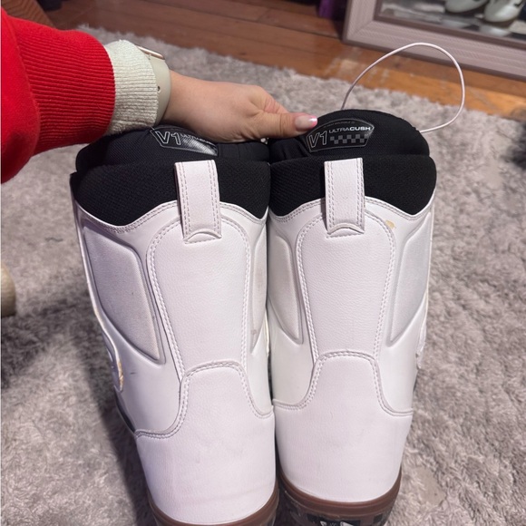 Vans Aura OG Snowboard Boots - Picture 8 of 10